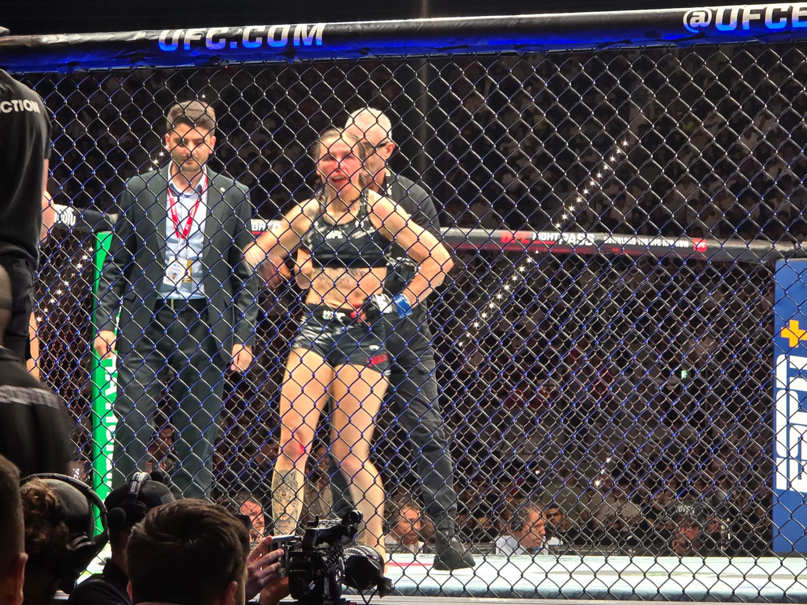 UFC Fight Night: Определилась победительница предварительного карда в полулегком  весе между бойцами из Англии и России (ФОТО)