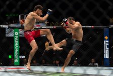 UFC Fight Night: Боец из Азербайджана Рафаэль Физиев стал победителем основного карда в легком весе (ФОТО)