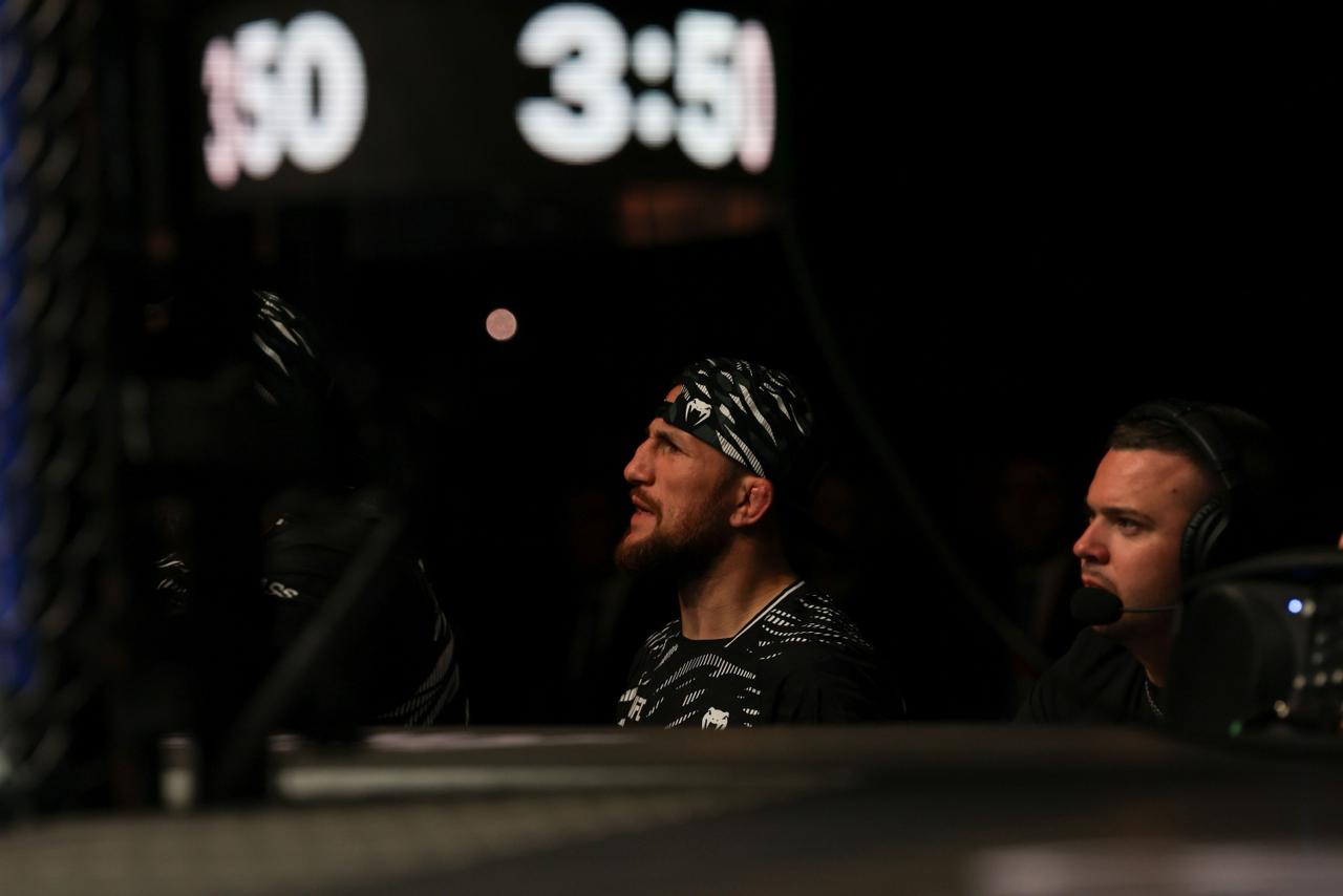 UFC Fight Night: Боец из Азербайджана Назим Садыхов стал  победителем основного карда в легком весе (ФОТО)