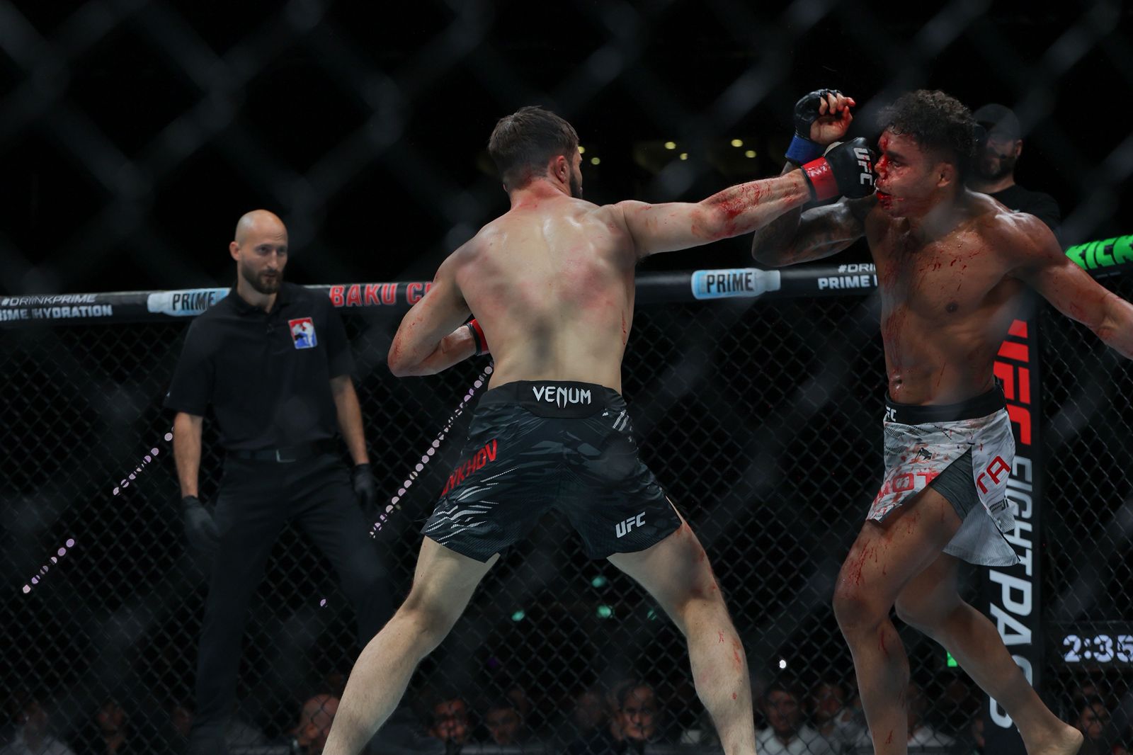 UFC Fight Night: Боец из Азербайджана Назим Садыхов стал  победителем основного карда в легком весе (ФОТО)