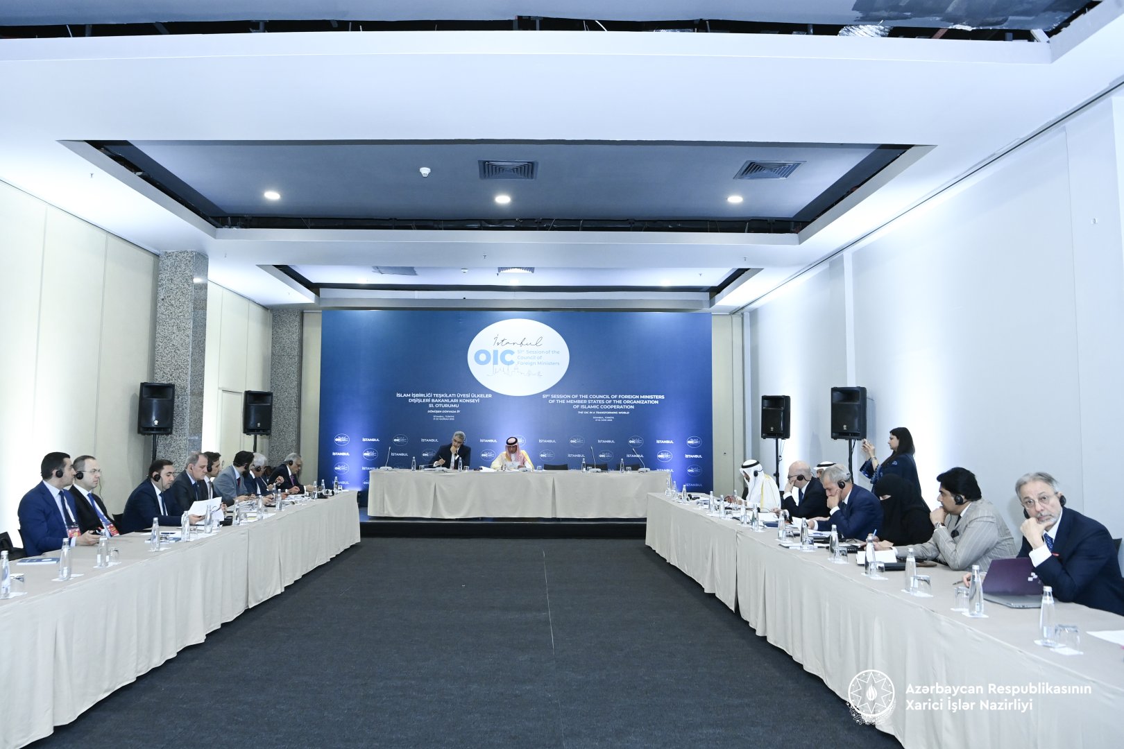 Джейхун Байрамов принял участие в заседании Контактной группы ОИС по вопросу Джамму и Кашмира