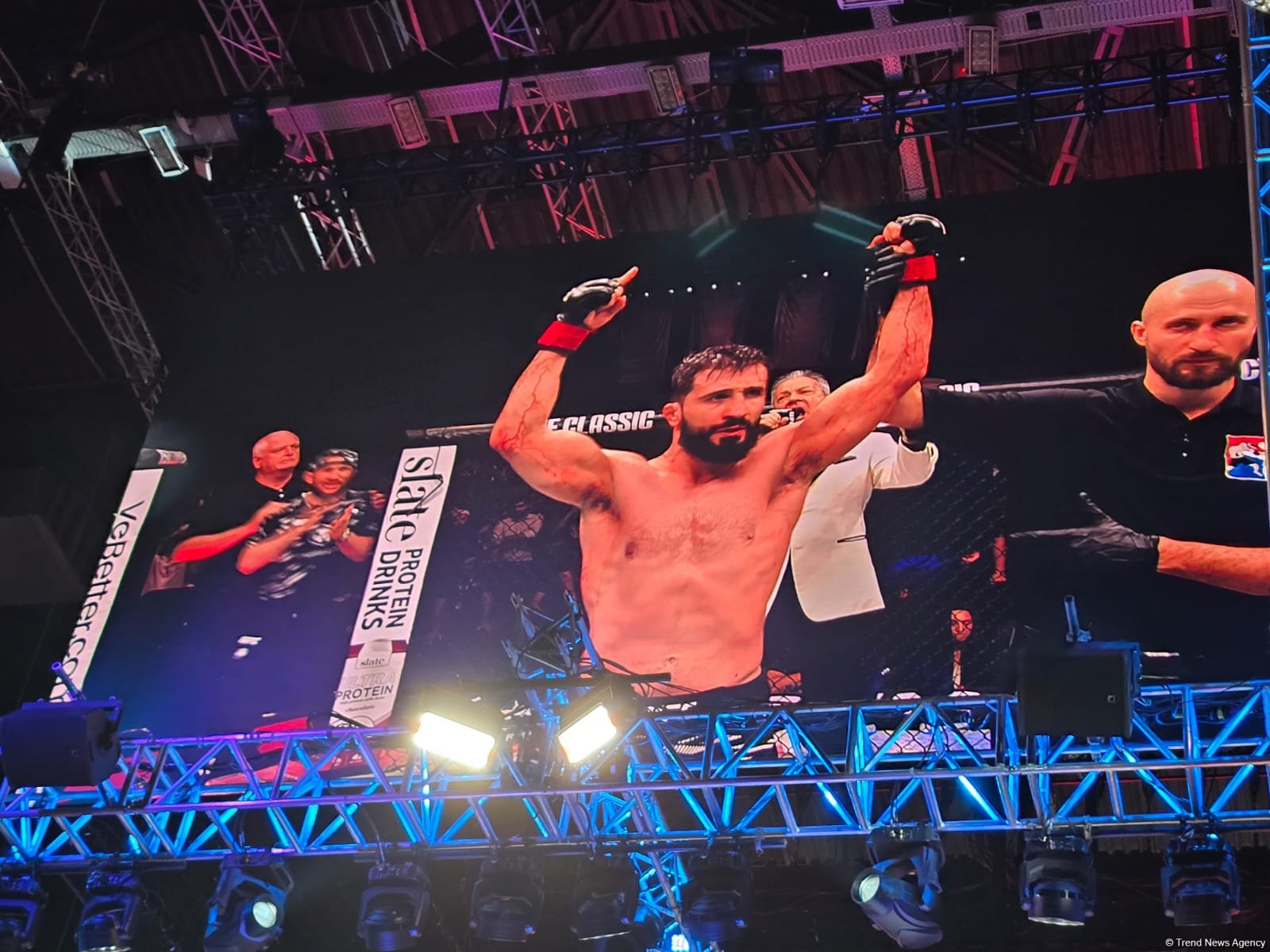 UFC Fight Night: Боец из Азербайджана Назим Садыхов стал  победителем основного карда в легком весе (ФОТО)