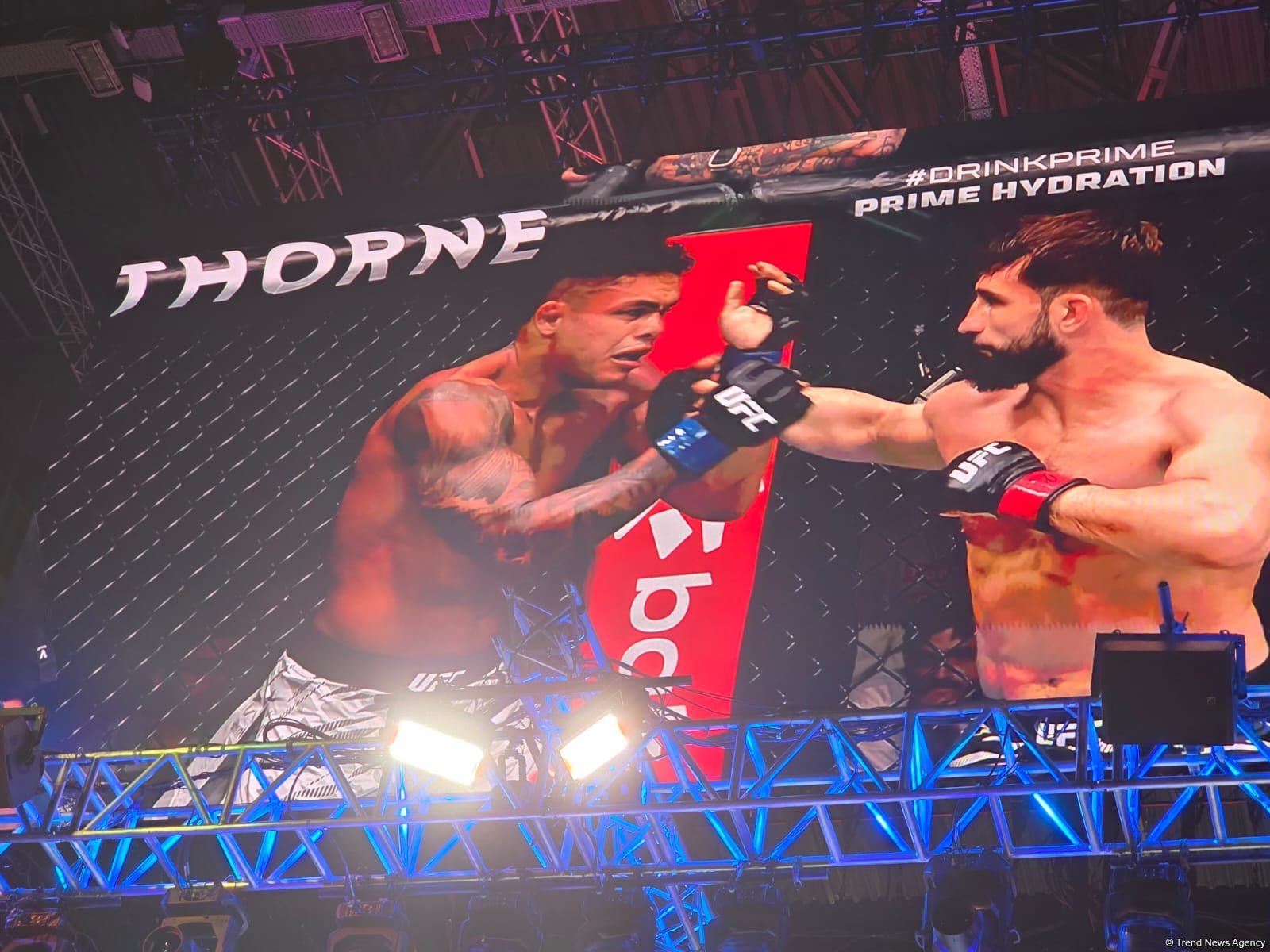 UFC Fight Night: Боец из Азербайджана Назим Садыхов стал  победителем основного карда в легком весе (ФОТО)