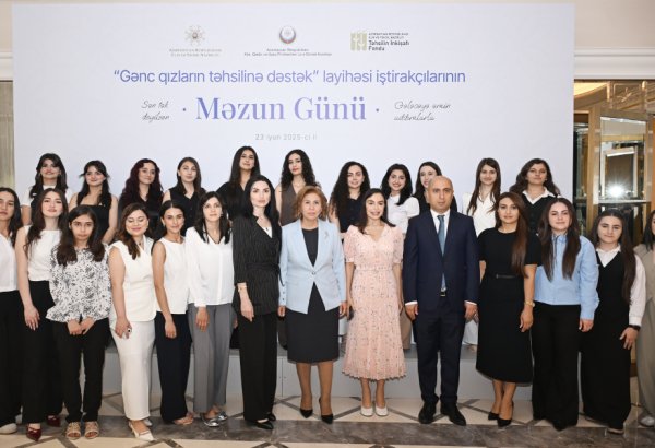 Heydar Aliyev Foundation VP Leyla Aliyeva attends Graduation Day for participants of “Support Young Girls’ Education” project (PHOTO)
