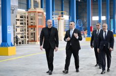 Президент Ильхам Алиев принял участие в открытии предприятия по производству строительных материалов в Геранбое (ФОТО)
