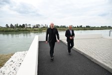 Президент Ильхам Алиев принял участие в открытии в городе Евлах водоочистной установки с применением технологии песочной фильтрации (ФОТО)