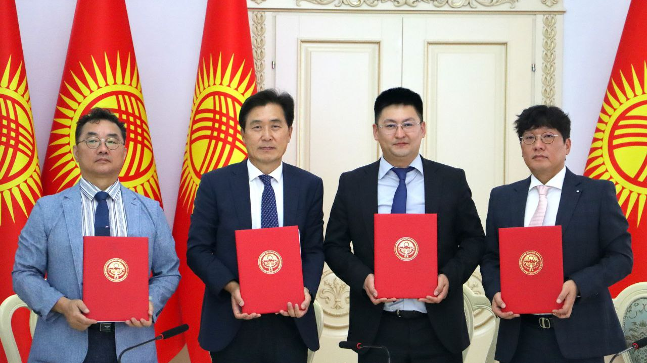 Korean companies to develop electric vehicle charging setup in Kyrgyzstan's Bishkek