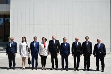 Президент Ильхам Алиев принял в Мингячевире председателя правления китайской компании Dongfang Electric International Corporation (ФОТО)