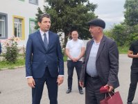 Еще 40 семьям вручены ключи от квартир в Гасанризе (ФОТО)