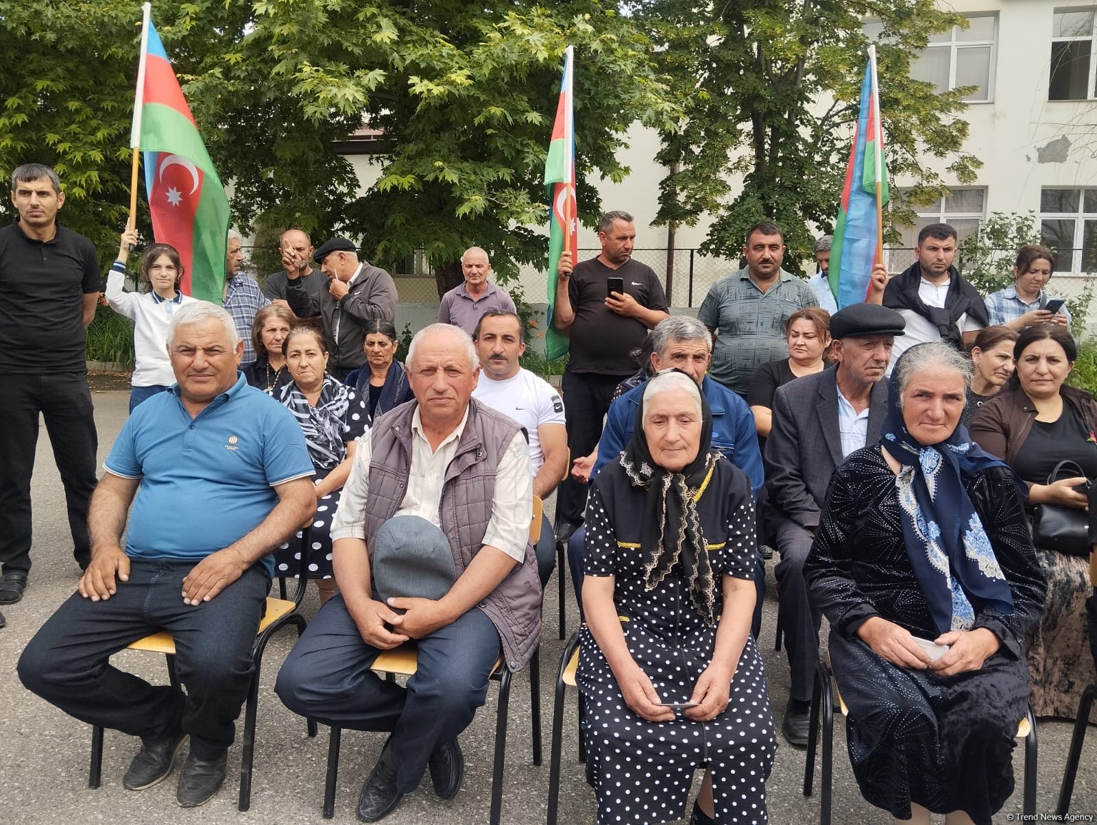 Еще 40 семьям вручены ключи от квартир в Гасанризе (ФОТО)