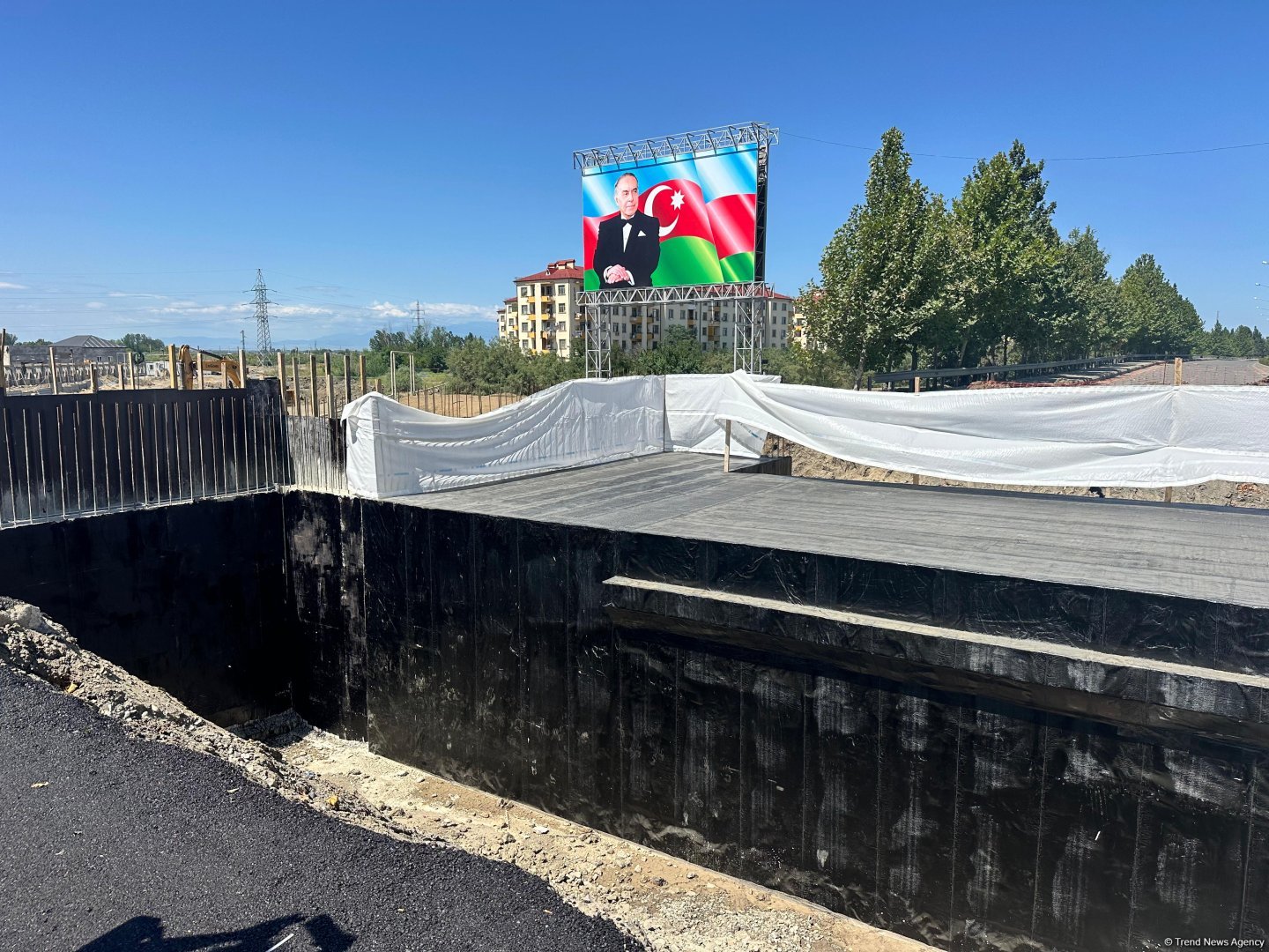 Назван объем завершенных работ на магистральной дороге Баку-Алят-Газах-госграница с Грузией (ФОТО)