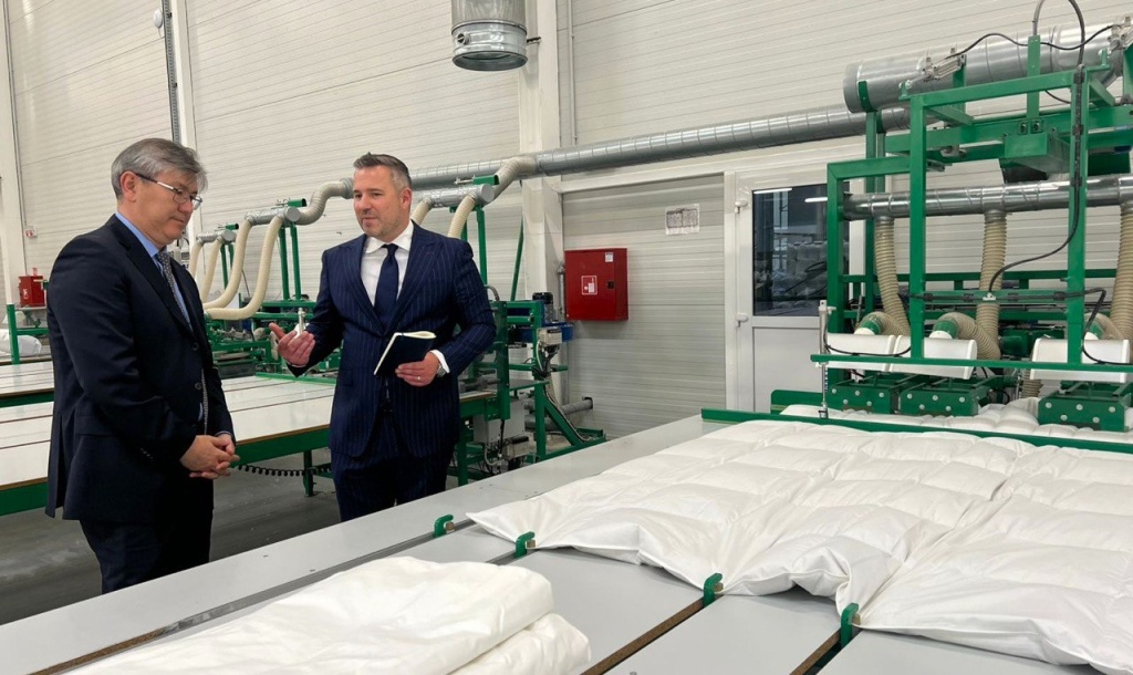 Kazakhstan and Hungary’s Naturtex explore joint textile production expansion