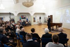 В Москве прошел вечер памяти  Максуда Ибрагимбекова - представлен спектакль "Фисташковое дерево" (ФОТО)