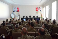 Делегация Национального университета обороны Турции посетила Командование Сухопутных войск Азербайджана (ФОТО)