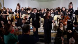 Хор, оркестр и великая музыка летним вечером в Баку (ФОТО)