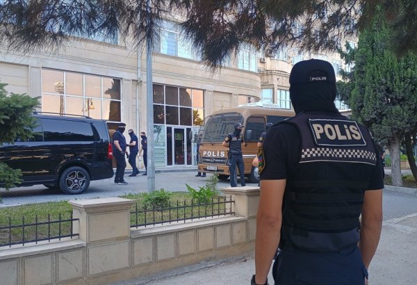 Azerbaijan announces police raid on suspended Sputnik office (PHOTO/VIDEO)