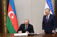 Президент Ильхам Алиев и Президент Шавкат Мирзиёев приняли участие в открытии нового здания посольства Узбекистана в Азербайджане (ФОТО/ВИДЕО)