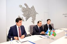 Министр культуры Узбекистана наградил азербайджанского музыканта медалью "Культурный посол" (ФОТО)