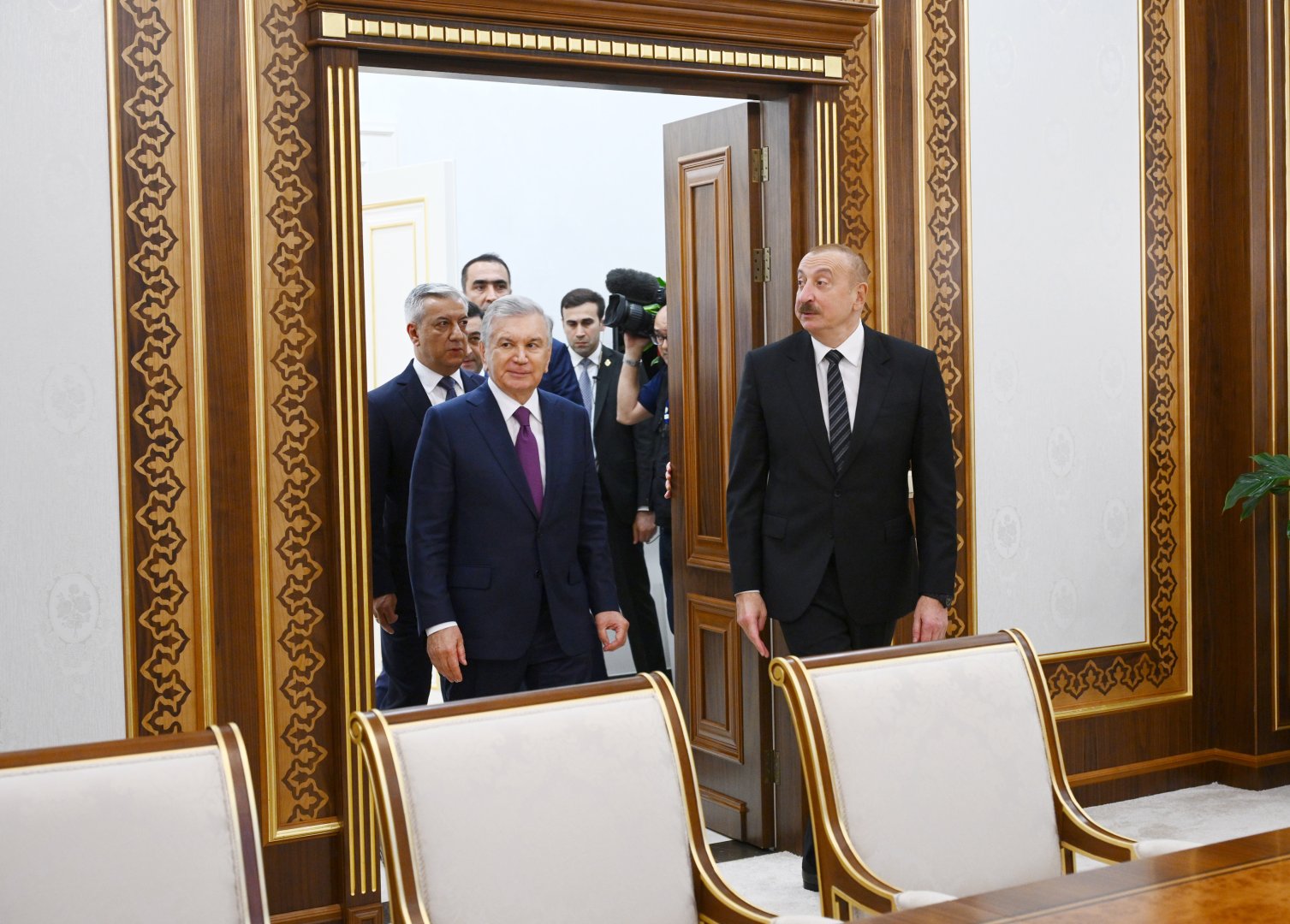 Президент Ильхам Алиев и Президент Шавкат Мирзиёев приняли участие в открытии нового здания посольства Узбекистана в Азербайджане (ФОТО/ВИДЕО)