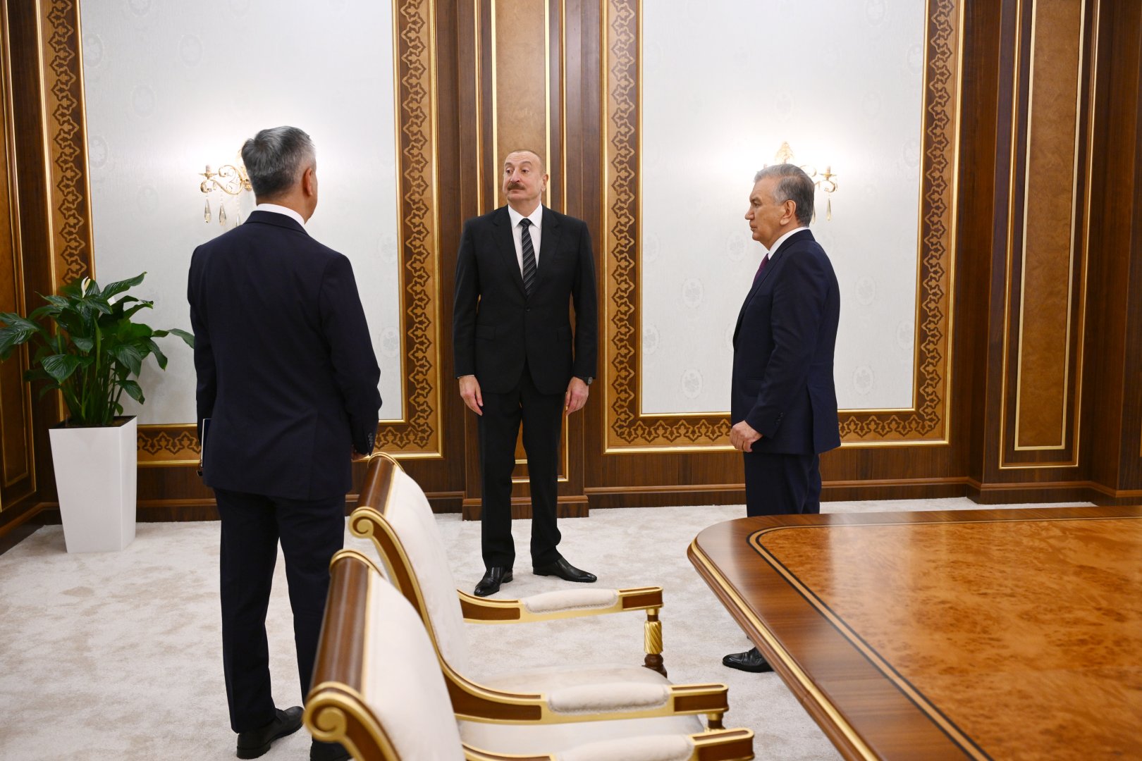Президент Ильхам Алиев и Президент Шавкат Мирзиёев приняли участие в открытии нового здания посольства Узбекистана в Азербайджане (ФОТО/ВИДЕО)