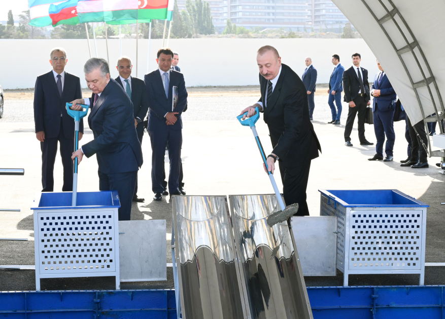 Президент Ильхам Алиев и Президент Шавкат Мирзиёев заложили фундамент парка "Узбекистан" в Баку (ФОТО/ВИДЕО)