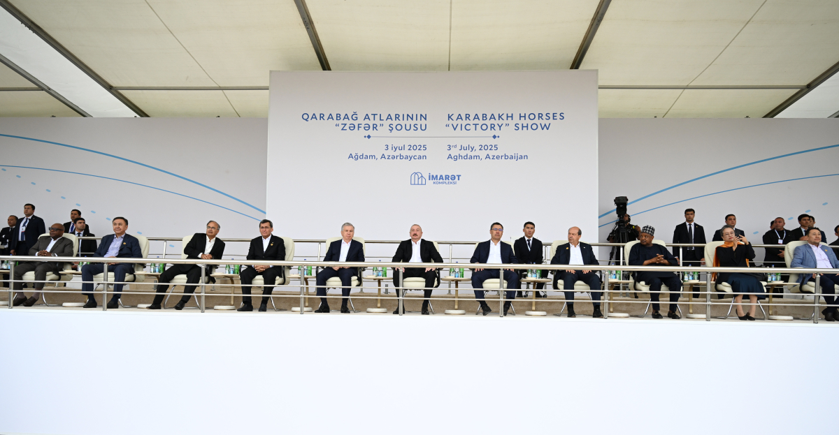 President Ilham Aliyev and ECO Summit participants watch "Victory" show of Karabakh horses at "Imarat" Complex in Aghdam (PHOTO/VIDEO)