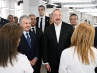 Президент Ильхам Алиев и Президент Шавкат Мирзиёев ознакомились с деятельностью швейной фабрики Businesstex JV в Ханкенди (ФОТО/ВИДЕО)