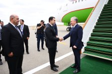 Президент Узбекистана Шавкат Мирзиёев прибыл  в Физулинский район (ФОТО)