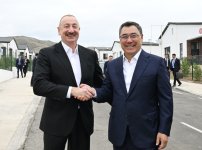 Президент Ильхам Алиев и Президент Садыр Жапаров приняли участие в открытии 1-го этапа села Хыдырлы Агдамского района (ФОТО/ВИДЕО)