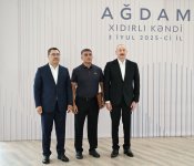 Президент Ильхам Алиев и Президент Садыр Жапаров приняли участие в открытии 1-го этапа села Хыдырлы Агдамского района (ФОТО/ВИДЕО)