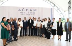 Президент Ильхам Алиев и Президент Садыр Жапаров приняли участие в открытии 1-го этапа села Хыдырлы Агдамского района (ФОТО/ВИДЕО)
