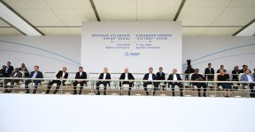 Президент Ильхам Алиев и участники 17-го Саммита ОЭС посмотрели шоу карабахских скакунов «Победа» в комплексе «Имарет» в Агдаме (ФОТО/ВИДЕО)