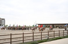 Президент Ильхам Алиев и участники 17-го Саммита ОЭС посмотрели шоу карабахских скакунов «Победа» в комплексе «Имарет» в Агдаме (ФОТО/ВИДЕО)
