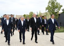Президент Ильхам Алиев и участники 17-го Саммита ОЭС посмотрели шоу карабахских скакунов «Победа» в комплексе «Имарет» в Агдаме (ФОТО/ВИДЕО)