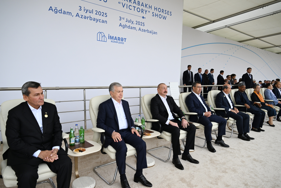 Президент Ильхам Алиев и участники 17-го Саммита ОЭС посмотрели шоу карабахских скакунов «Победа» в комплексе «Имарет» в Агдаме (ФОТО/ВИДЕО)