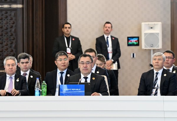 Президент Кыргызстана предложил ввести льготы в портах для стран ОЭС без выхода к морю