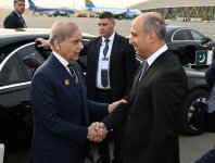 Завершился визит премьер-министра Пакистана в Азербайджан