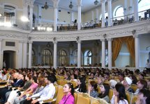 Музыкальный вечер контрастов в Баку – от философии и элегантности до экспрессии (ФОТО)