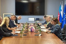 Обсуждено увеличение поставок азербайджанского газа в Словению
