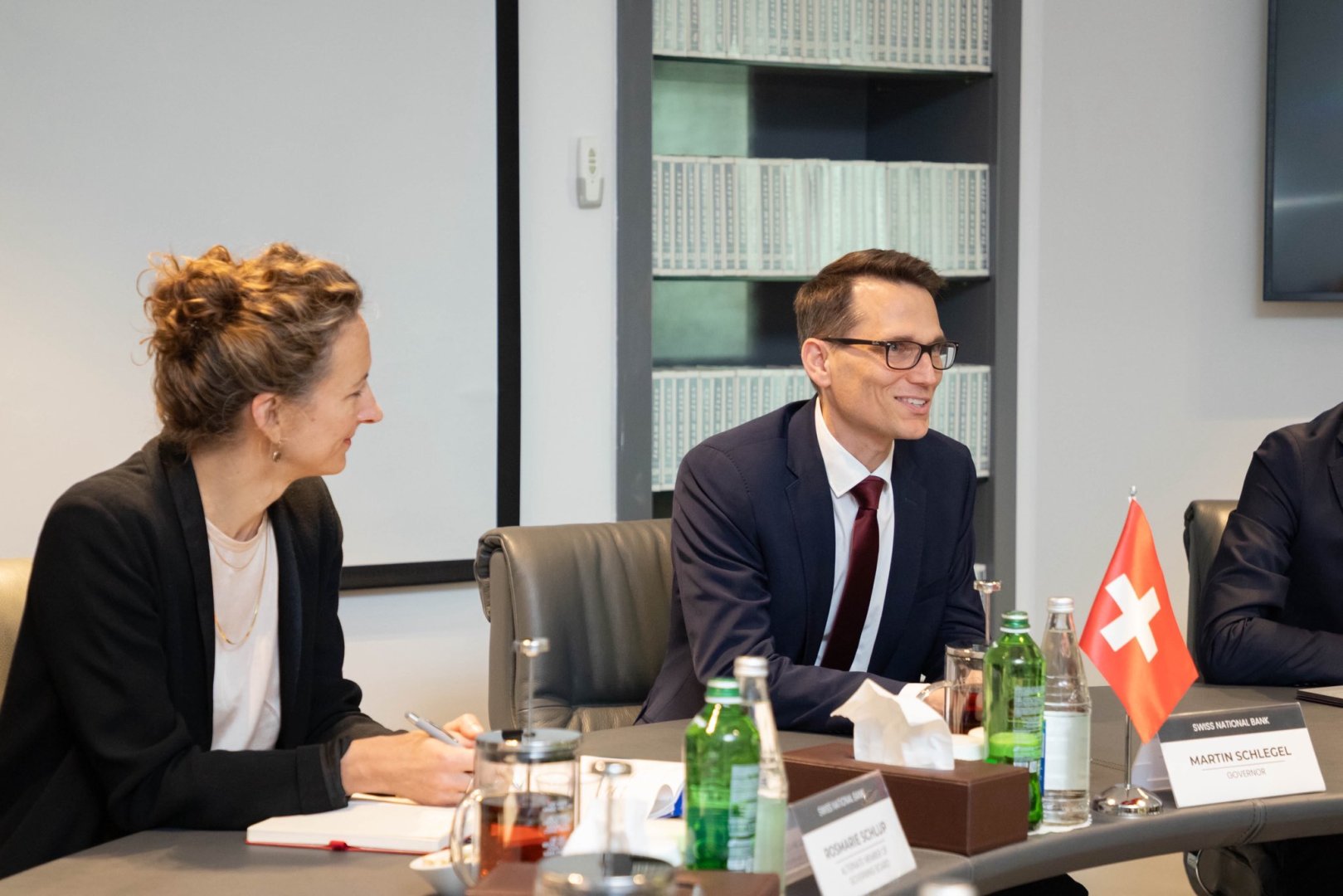 Azerbaijan, Switzerland talk about deepening their financial cooperation (PHOTO)
