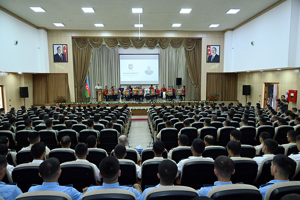 Azerbaijan's Military Lyceum hosts meeting with intellectually gifted youth (PHOTO)