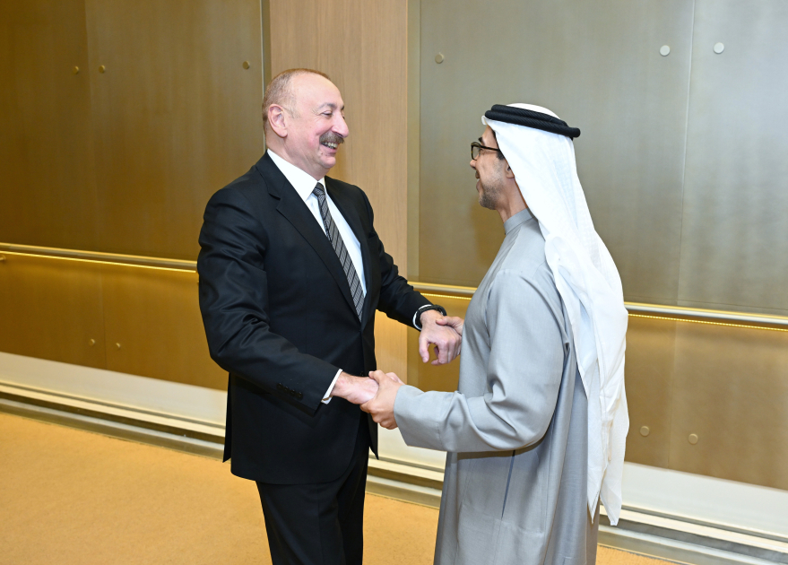 President Ilham Aliyev arrives in UAE for working visit (PHOTO/VIDEO)