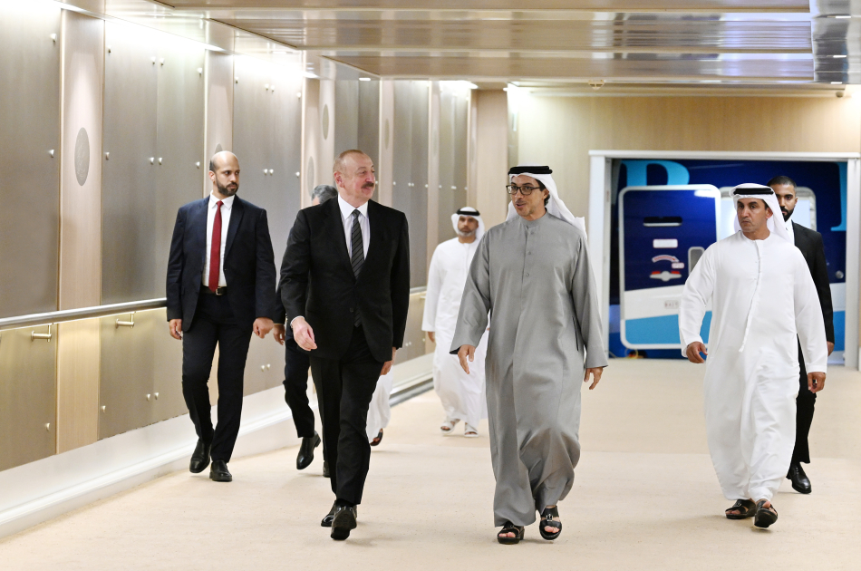 President Ilham Aliyev arrives in UAE for working visit (PHOTO/VIDEO)