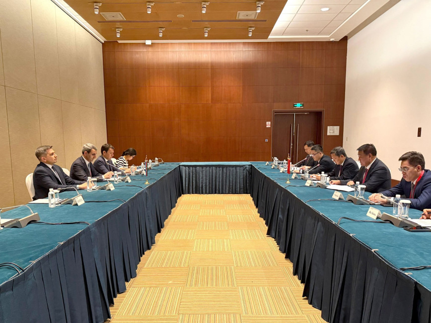 Azerbaijani-Chinese MoU vouches for railway domain (PHOTO)