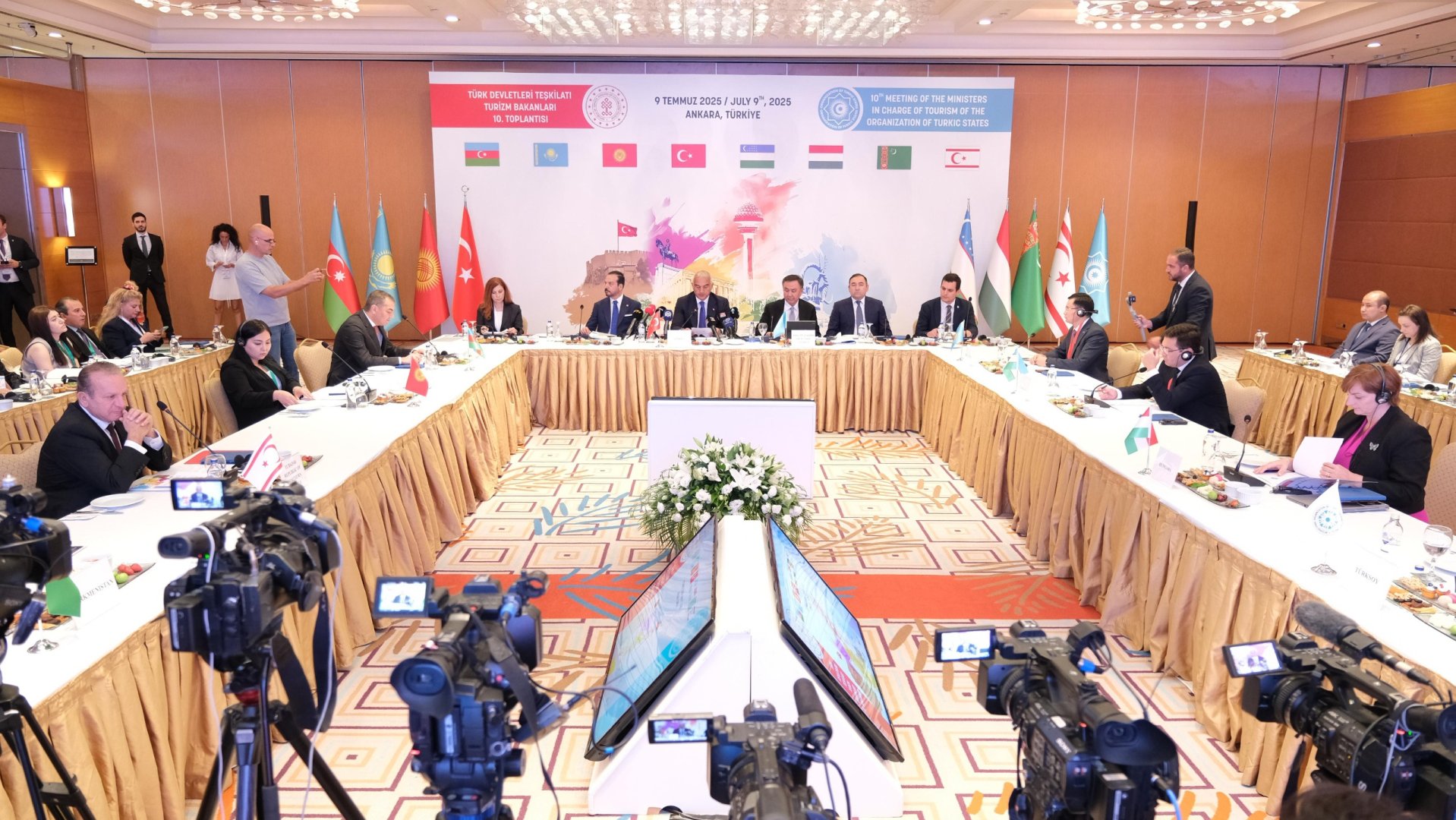 Azerbaijan joins key OTS tourism ministerial meeting in Türkiye (PHOTO)