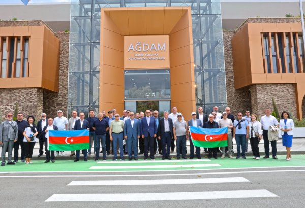 Azerbaijani political party chiefs explore Aghdam’s progress (PHOTO)