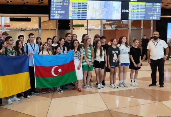 Azerbaijan steps up human aid, accepts more Ukrainian children for rehab (PHOTO)