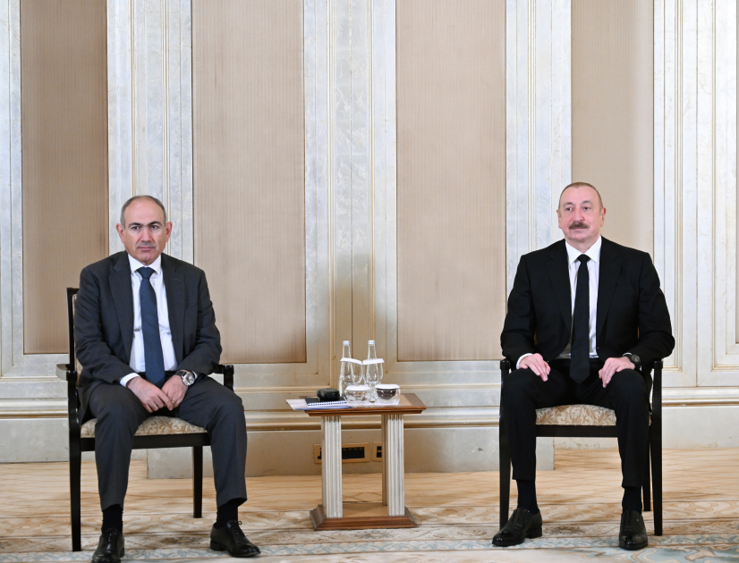 Talks between President Ilham Aliyev, PM Nikol Pashinyan wrap up in Abu Dhabi (PHOTO/VIDEO)