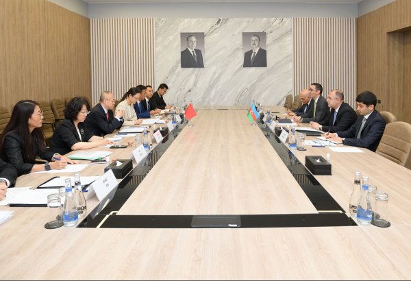 Azerbaijan, China discuss civil aviation cooperation (PHOTO)