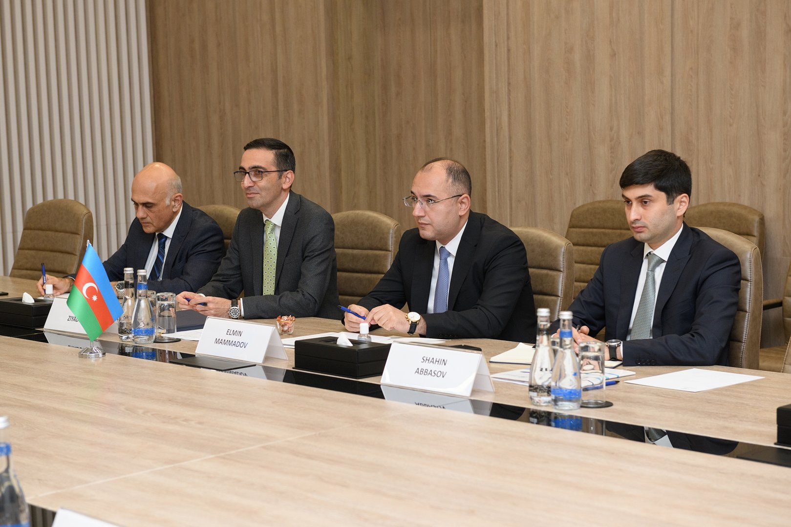 Azerbaijan, China discuss civil aviation cooperation (PHOTO)